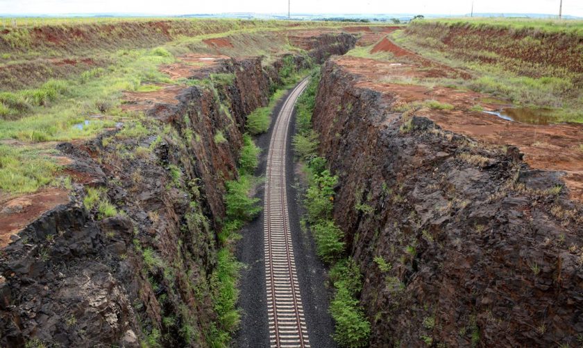 Rio Verde (GO) - Obras de implantação do Polo de Cargas do Sudoeste de Goiás da Ferrovia Norte-Sul, trecho Rio Verde-Santa Helena de Goiás (Beth Santos/Secretaria-Geral da PR)