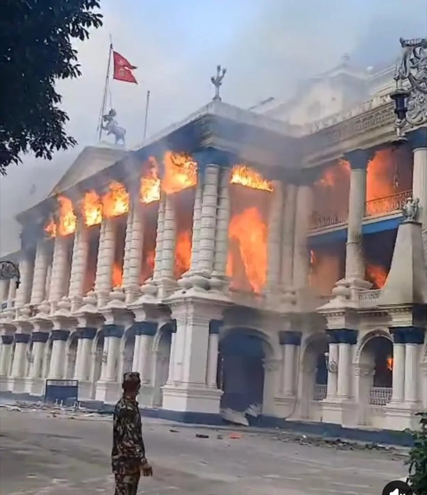 Foto: Foto da sede da Justiça do Nepal/Reprodução do X