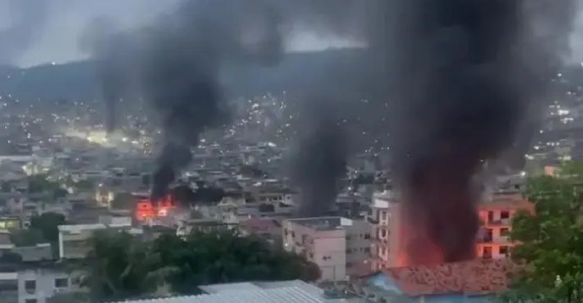 20251028_214629 20251028_214629