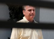 Ex-presidente Jair Bolsonaro em sua casa em Brasília onde cumpre prisão domiciliar
03/09/2025 REUTERS/Diego Herculano