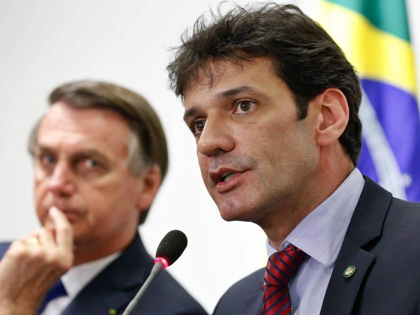 Bolsonaro_demite_o_ministro_do_Turismo_Marcelo_Álvaro_Antônio