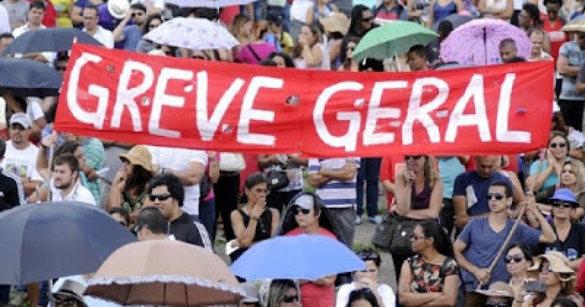 GREVE%2BGERAL%2BTRANSPORTE%2BDEVE%2BPARAR-%2BDF%2BMOBILIDADE.jpg
