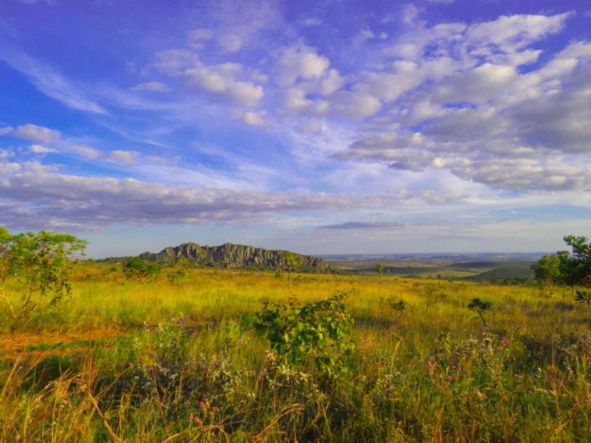 Morro_cabeludo_-_Parque_dos_Pireneus_-_Pirenópolis_-_Goiás_01