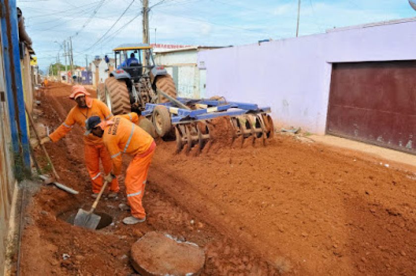 OBRAS%2BRETOMADAS%2BNO%2BDF.jpg