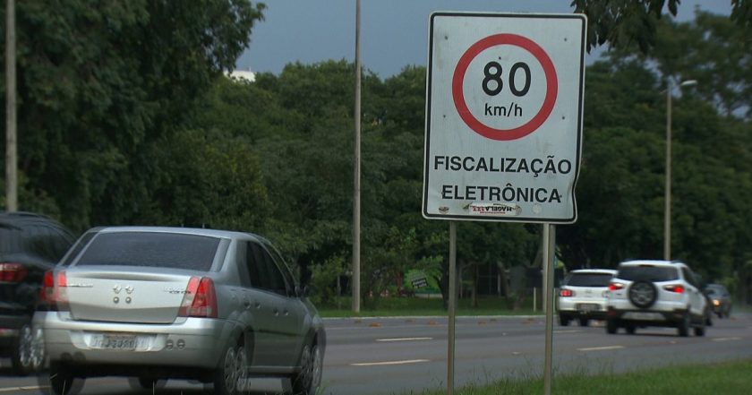 PARDAL%2BNO%2BEIX%25C3%2583O%2BSUL%2B%25C3%2589%2BCAMPE%25C3%2583O%2BDE%2BMULTAS%252C%2BVEJA%2BO%2BRANKING-%2BDF%2BMOBILIDADE.jpg
