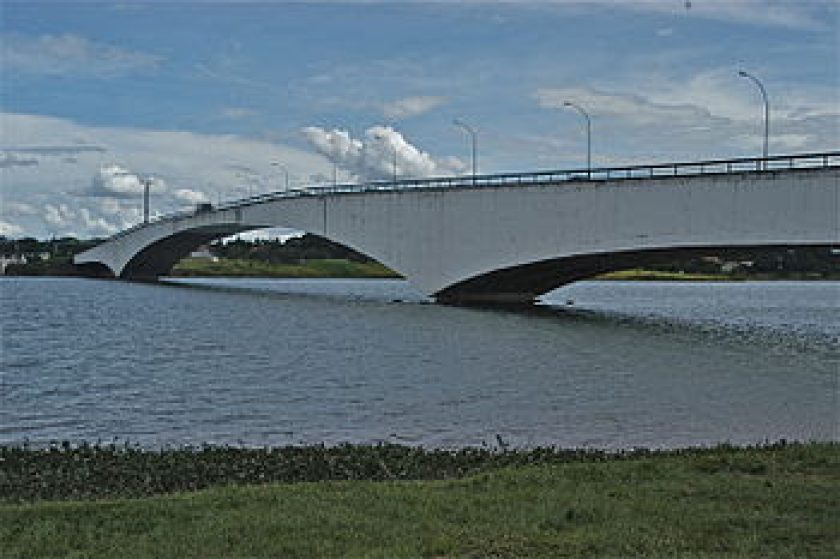 PONTE%2BCOSTA%2BE%2BSILVA%2BTER%25C3%2581%2BFAIXA%2BCENTRAL%2BFECHADA%2BNO%2BCARNAVAL.JPG