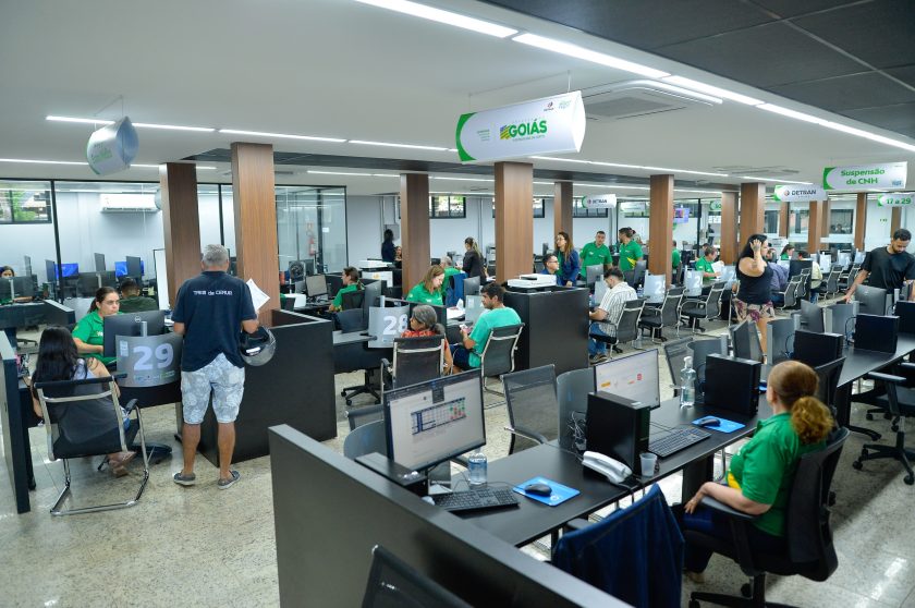 SECOM-INAUGURACAO-DA-REFORMA-DO-VAPT-VUPT-DO-DETRAN-ATENDENTES