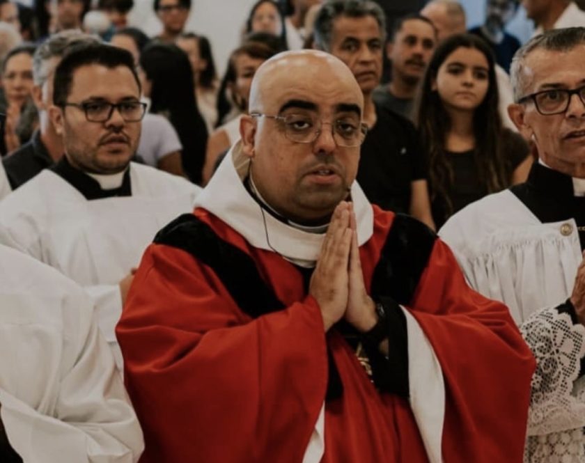 Pe. JOSÉ EDUARDO - Foto: Reprodução do Instagram
