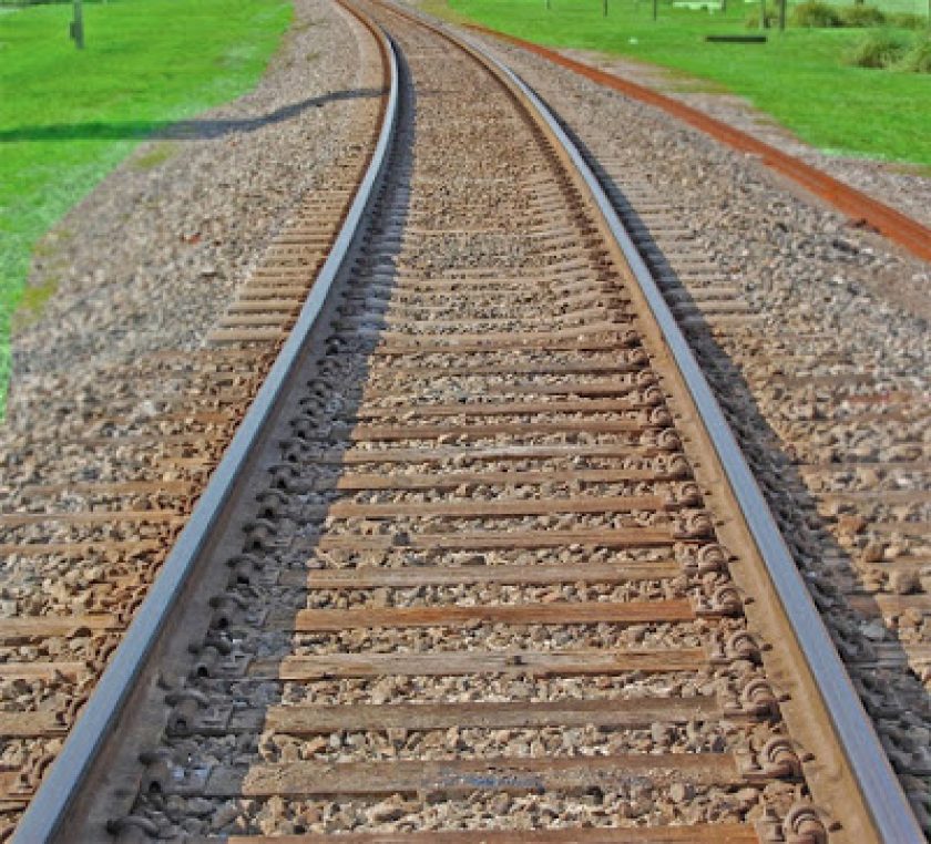 TRILHO-DE-TREM-delmasso-dfmobilidade.jpg