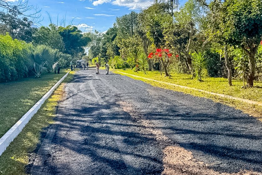 Buracos foram tapados e o asfalto, nivelado em vias do Park Way | Foto: GDF Presente/ Divulgação