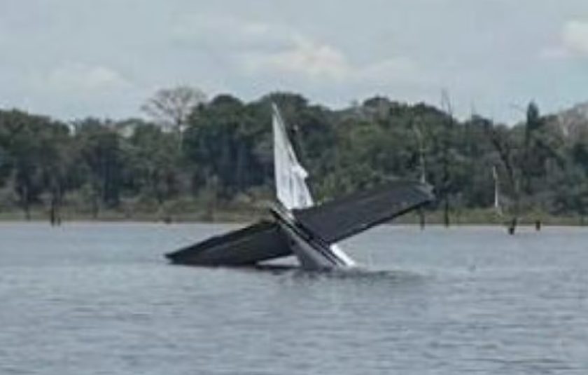 bb0de68b-aviao-venezuelano-na-represa-de-balbina