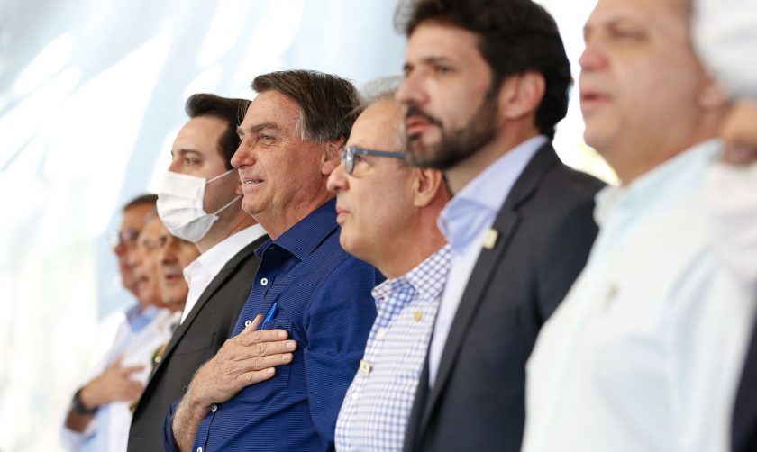 O presidente da República, Jair Bolsonaro, participa do  lançamento da Pedra Fundamental para a duplicação da BR - 469