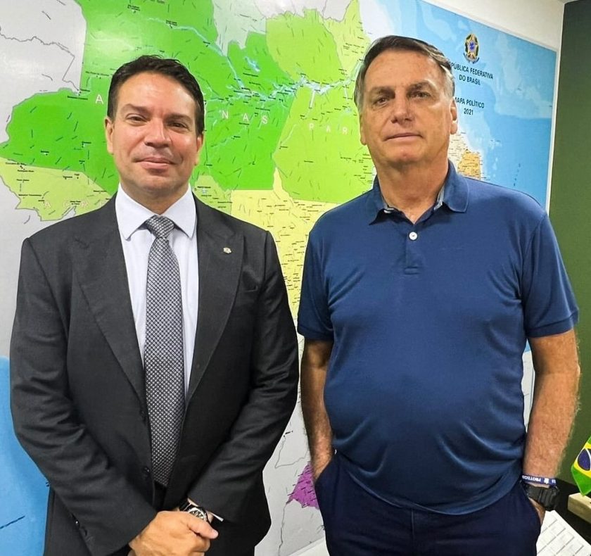 Alexandre Ramagem e Jair Bolsonaro - Foto: redes sociais/Instagram