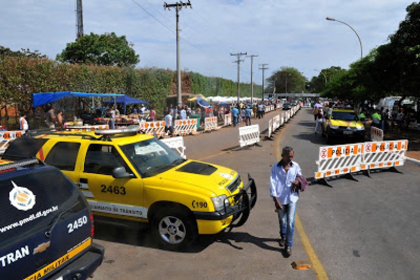 finados-cemiterio-campo-esperanca-pmdf-tonywinston-agenciabrasilia-DFMOBILIDADE.jpg