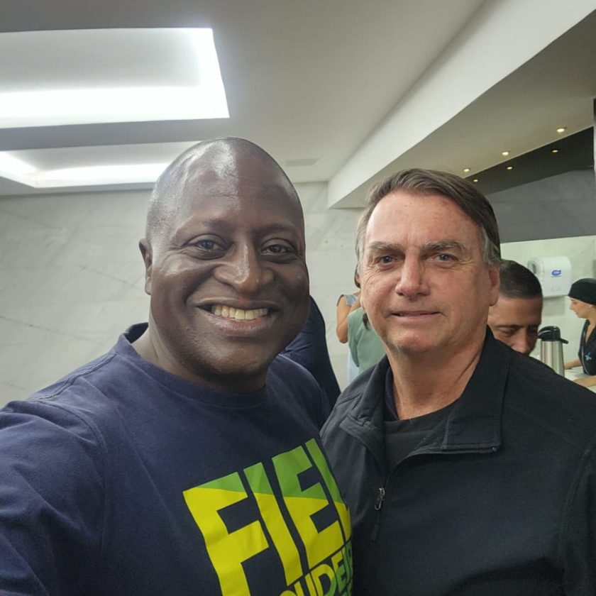 helioebolsonaro-1-1536x1536