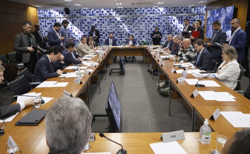 Reunião do Colégio de Líderes

Fonte: Agência Câmara de Notícias