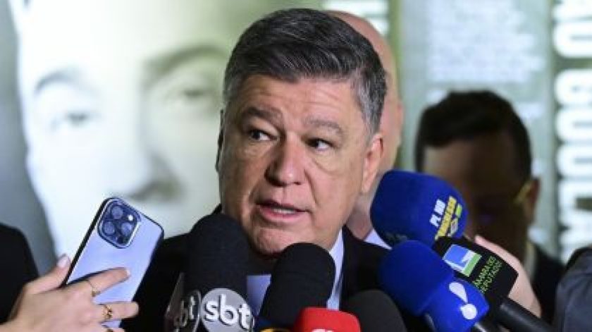 o-senador-carlos-viana-e1760028494986