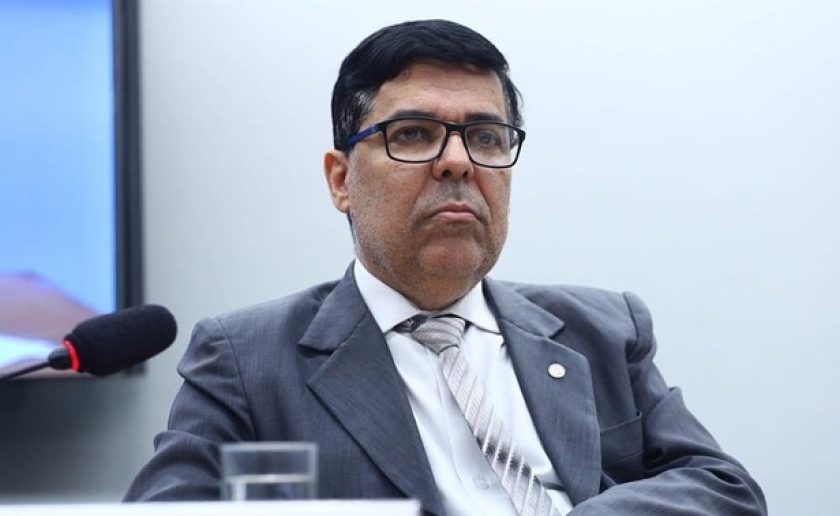 Deputado federal por Brasília Paulo Fernando subscreveu pedido de impaechement do Ministro da Justiça Flávio Dino - Foto: Reprodução das redes sociais.