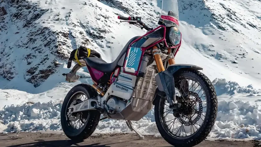 royal-enfield-charges-into-the-future-with-electric-himalayan-concept-fotor-enhance-20250711171313