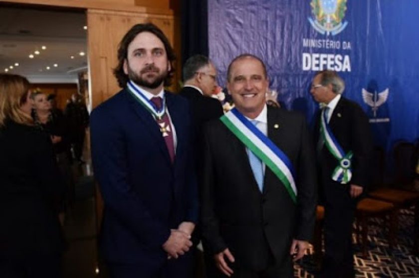 santini-BOLSONARO-.jpg