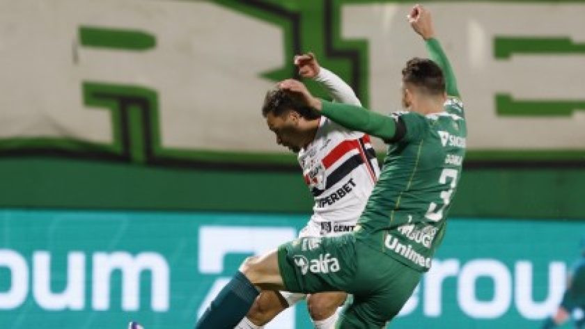 sao-paulo-chape-brasileiro-e1787527180350