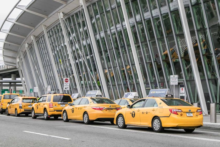 taxis-au-jfk-airport-a-new-york